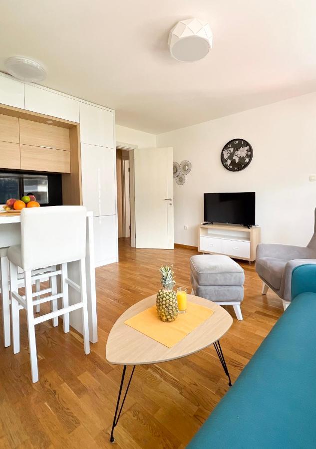 Four Views Apartments Budva Ngoại thất bức ảnh